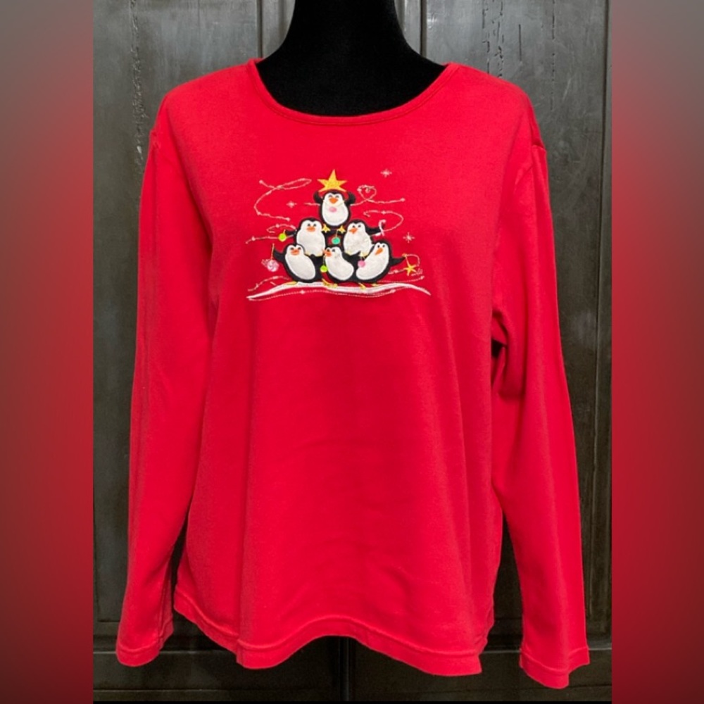 White Stage Red Longsleeves T-Shirt  Christmas embroidered penguins -Size XL